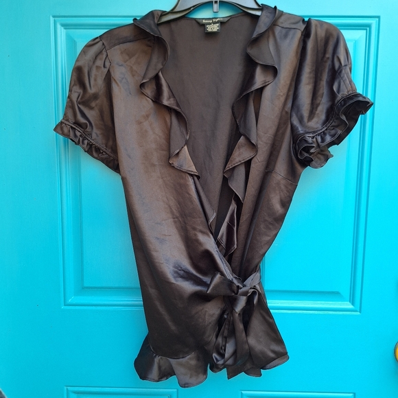 Wrap-Around Top Vintage Black Satin Ruffle Puff Sleeve Blouse - Picture 13 of 16